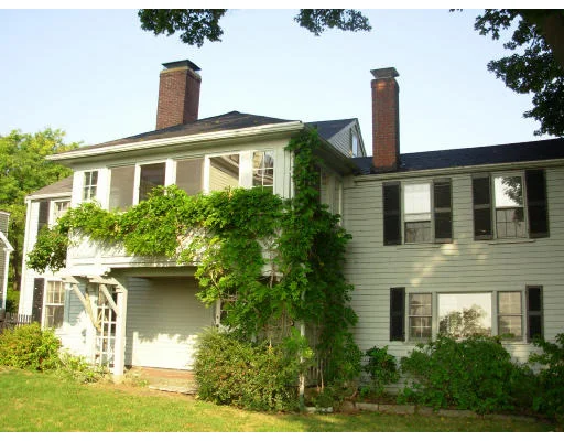 Unit for sale at 14 Tucker St, Marblehead, MA 01945