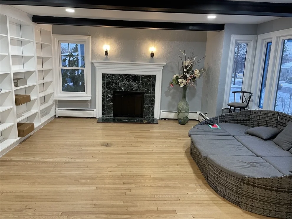 Unit for sale at 1177 Main St, Leominster, MA 01453