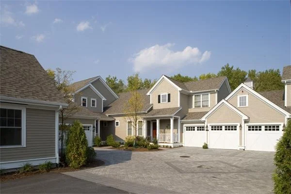 Unit for sale at 40B Seven Springs Lane, Burlington, MA 01803