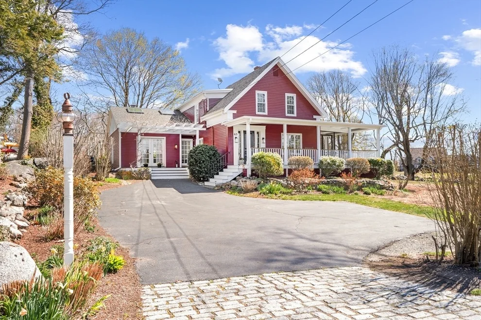 Unit for sale at 65 South St, Rockport, MA 01966