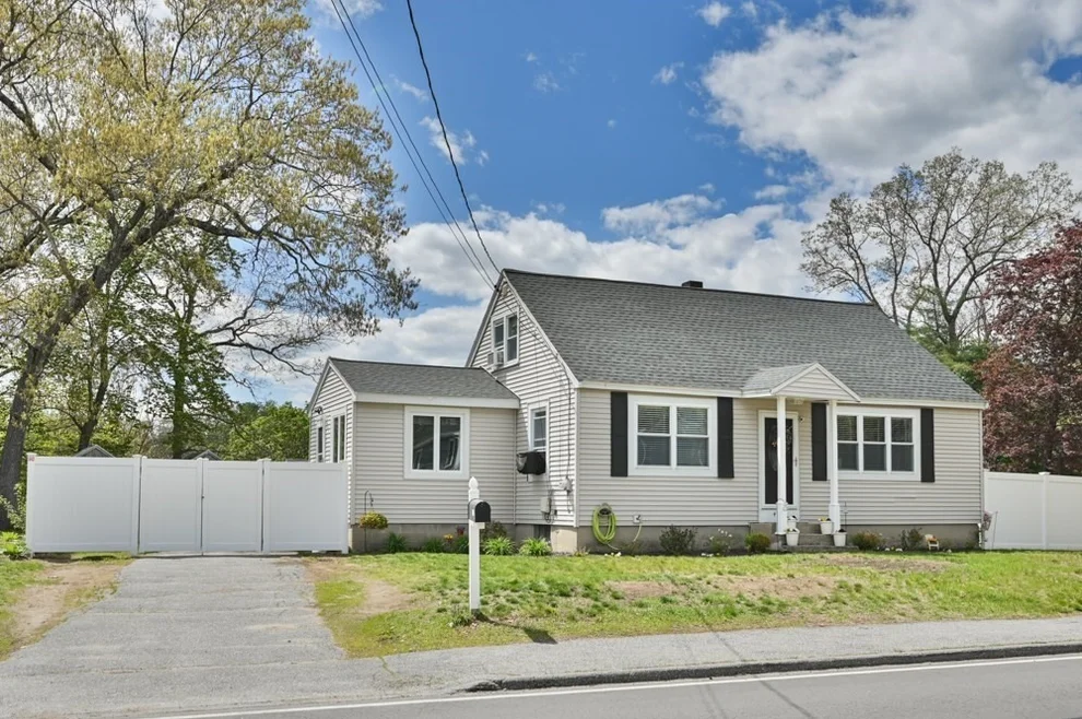 Unit for sale at 497 Foster Rd, Tewksbury, MA 01876