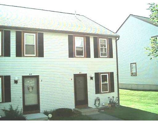Unit for sale at 65 Olde Colonial Dr, Gardner, MA 01440
