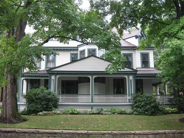 Unit for sale at 179 Walnut Street, Newton, MA 02460