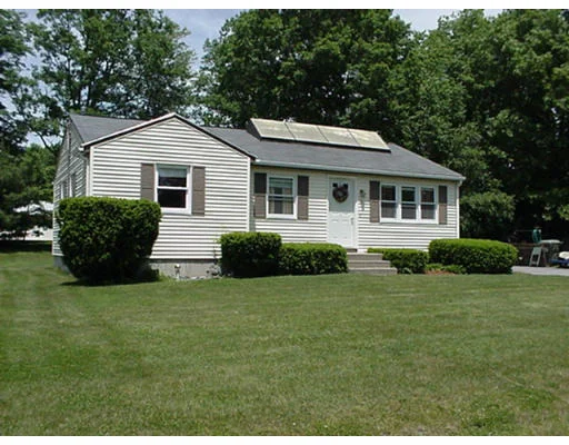 Unit for sale at 7 Friar Tuck Ln, Oxford, MA 01540