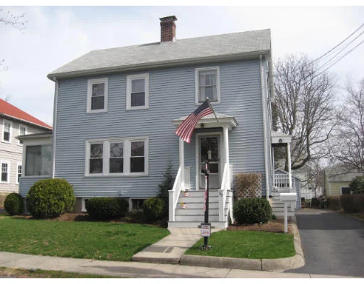 Unit for sale at 39 Saunders, Norwood, MA 02062