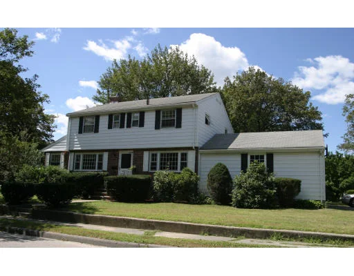 Unit for sale at 70 Waterhouse Rd, Belmont, MA 02478