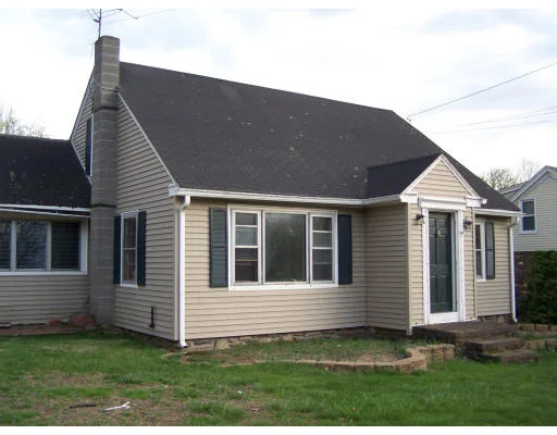 Unit for sale at 377 E Main St, East Brookfield, MA 01515