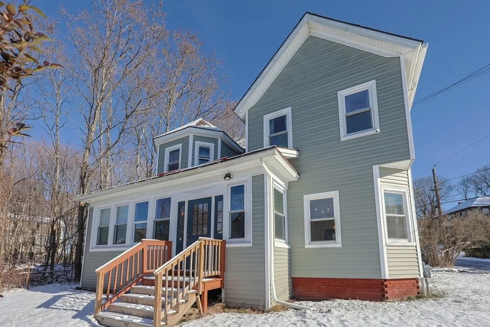 Unit for sale at 251 High St, Webster, MA 01570