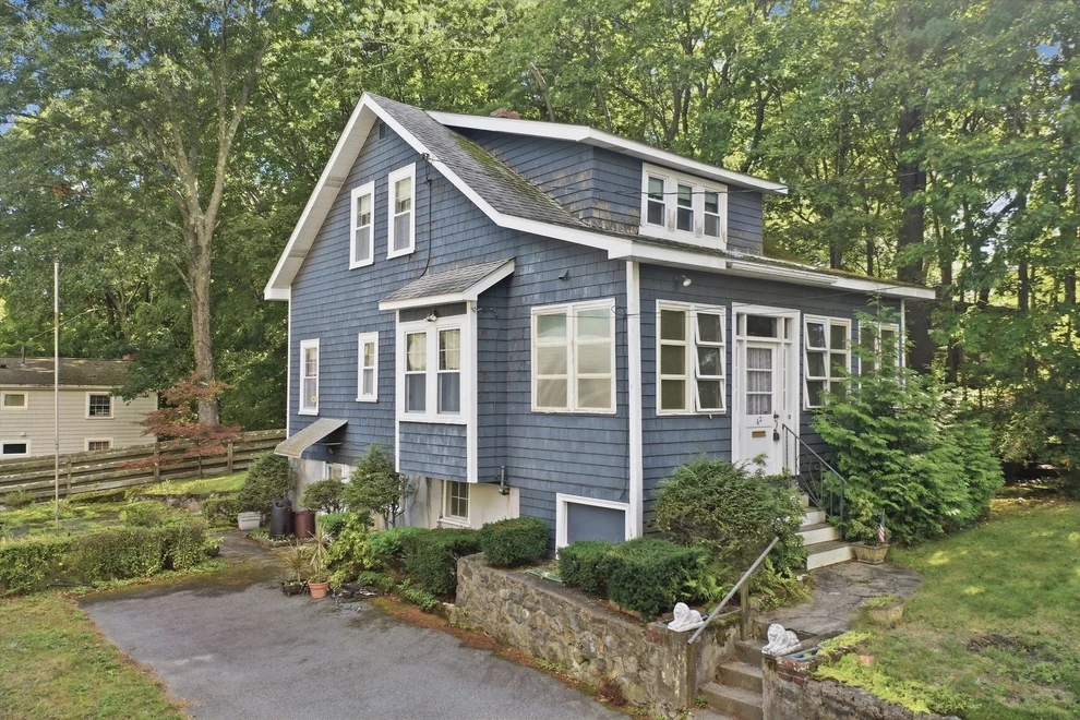 Unit for sale at 62 Chase Avenue, Lexington, MA 02421