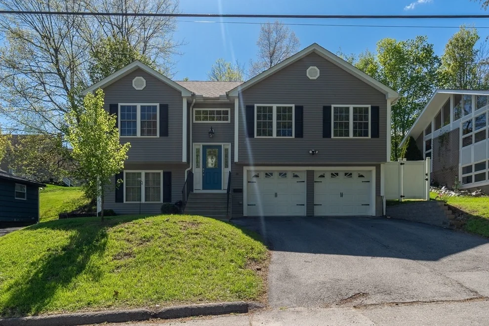Unit for sale at 31 Scenic Dr, Worcester, MA 01602
