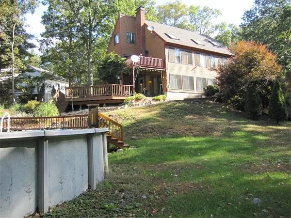 Unit for sale at 91 Stonefence Rd, Lunenburg, MA 01462