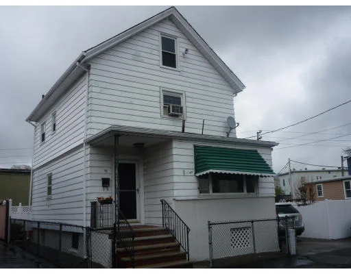 Unit for sale at 16-20 Edwards Ct, Lynn, MA 01905