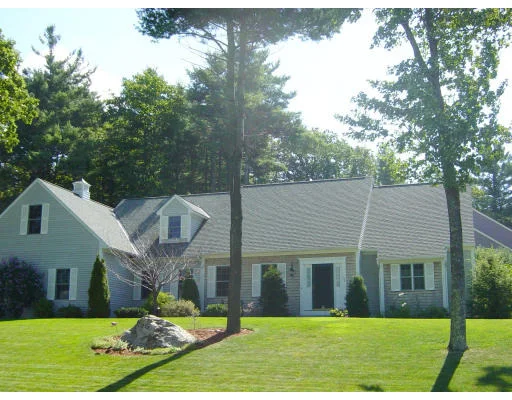 Unit for sale at 138 Fox Hill Drive, Holden, MA 01520