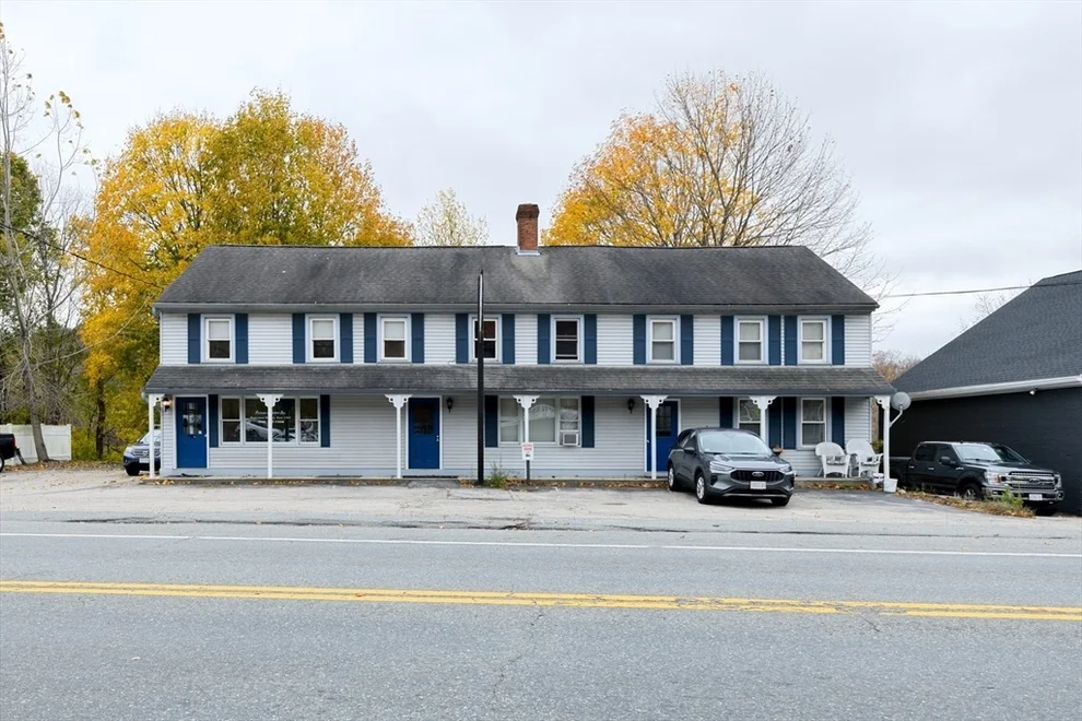 Unit for sale at 537 Main St, Sturbridge, MA 01518