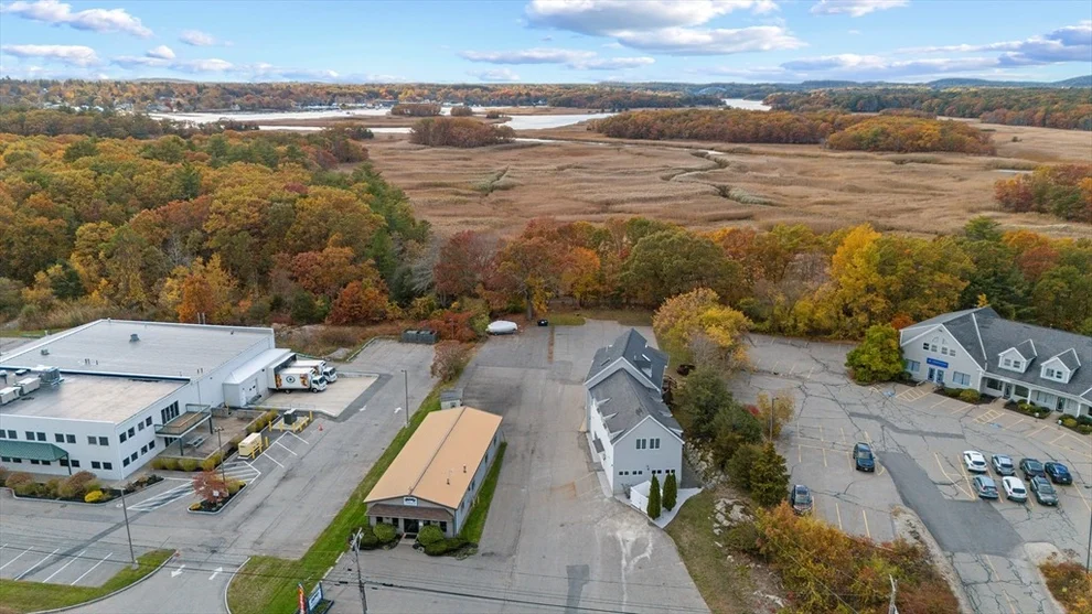 Unit for sale at 104 Bridge Rd, Salisbury, MA 01952
