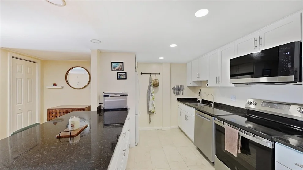 Unit for sale at 96 Old Colony Ave, Taunton, MA 02718