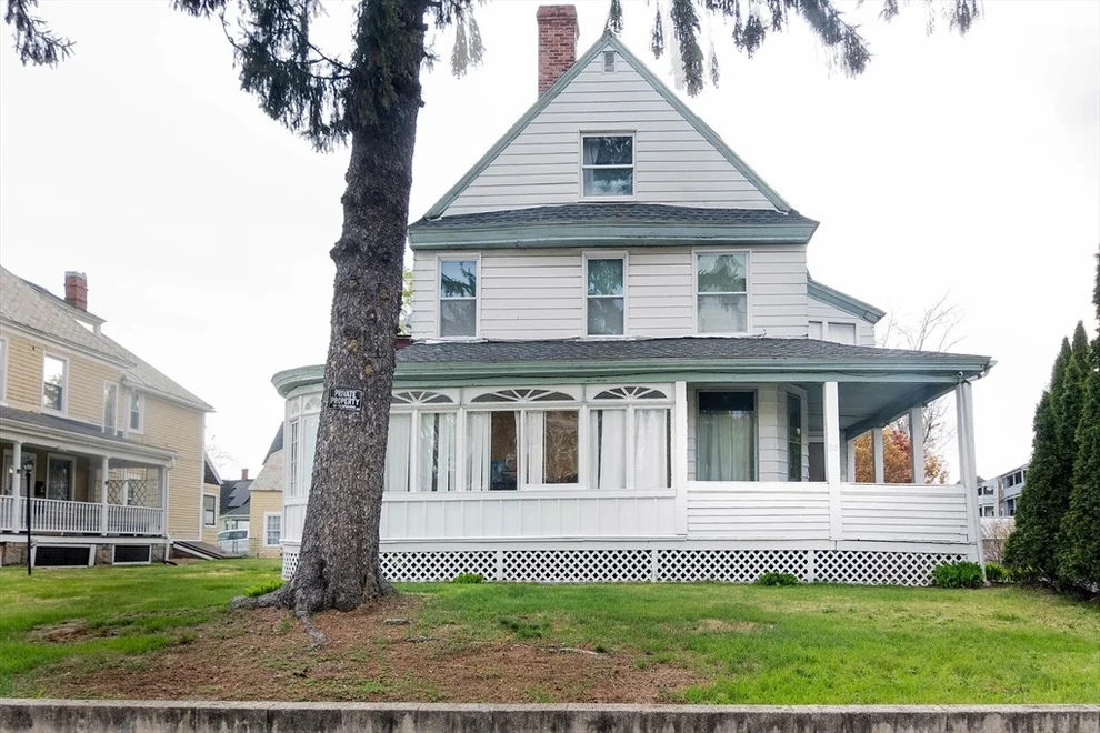 Unit for sale at 36 May St, Worcester, MA 01610