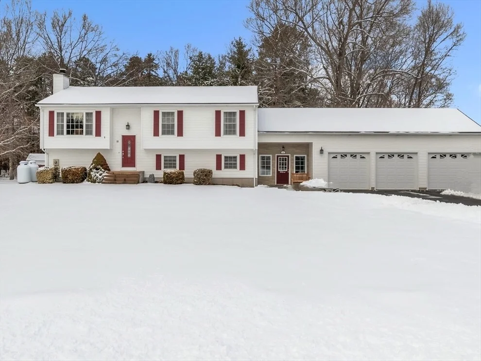 Unit for sale at 11 Crystal Dr, Southwick, MA 01077