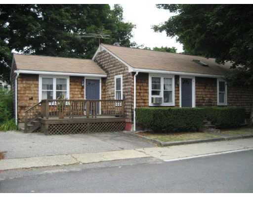 Unit for sale at 3 Chestnut St, Newburyport, MA 01950