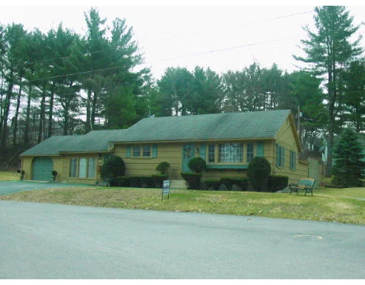 Unit for sale at 41 Bellevue Drive, Athol, MA 01331
