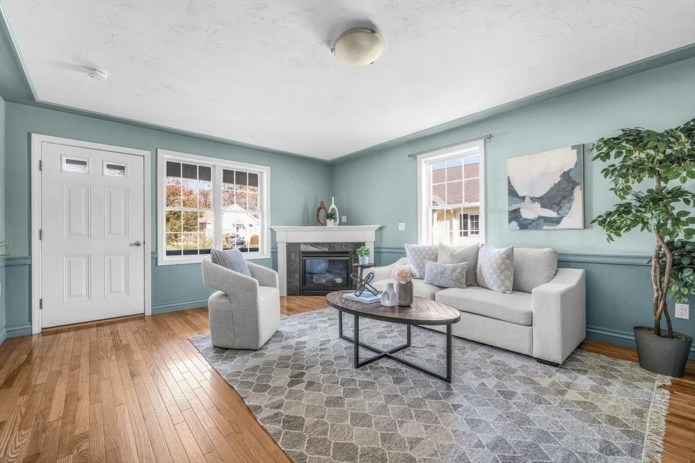 Unit for sale at 11 Harmony Xing, East Bridgewater, MA 02333