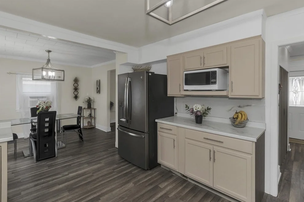 Unit for sale at 15 Merida St, Springfield, MA 01104
