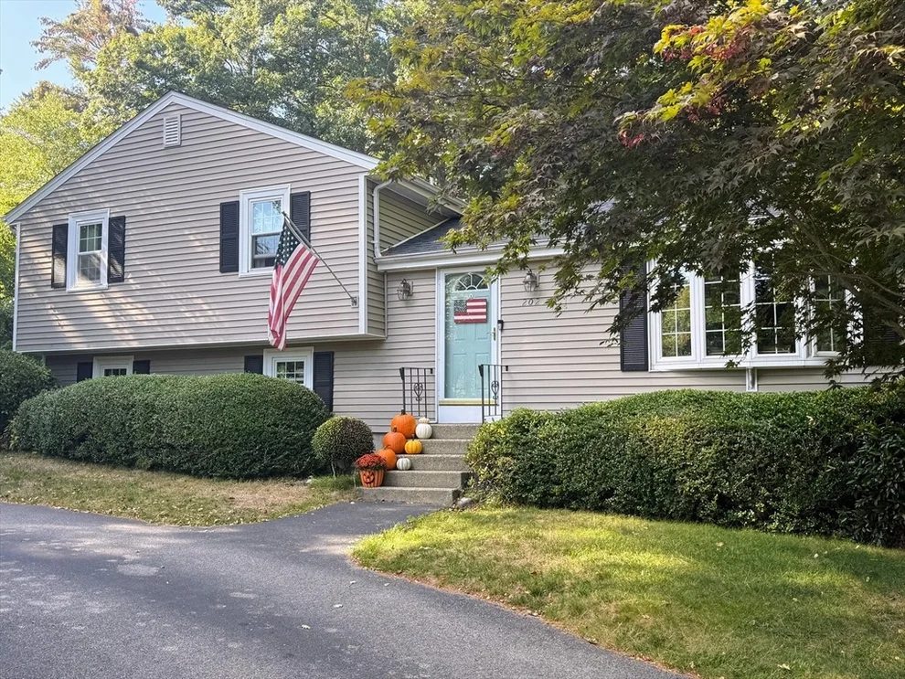 Unit for sale at 202 Birch St, Pembroke, MA 02359