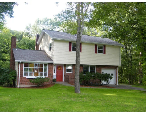 Unit for sale at 9 Pilgrim Road, Chelmsford, MA 01824