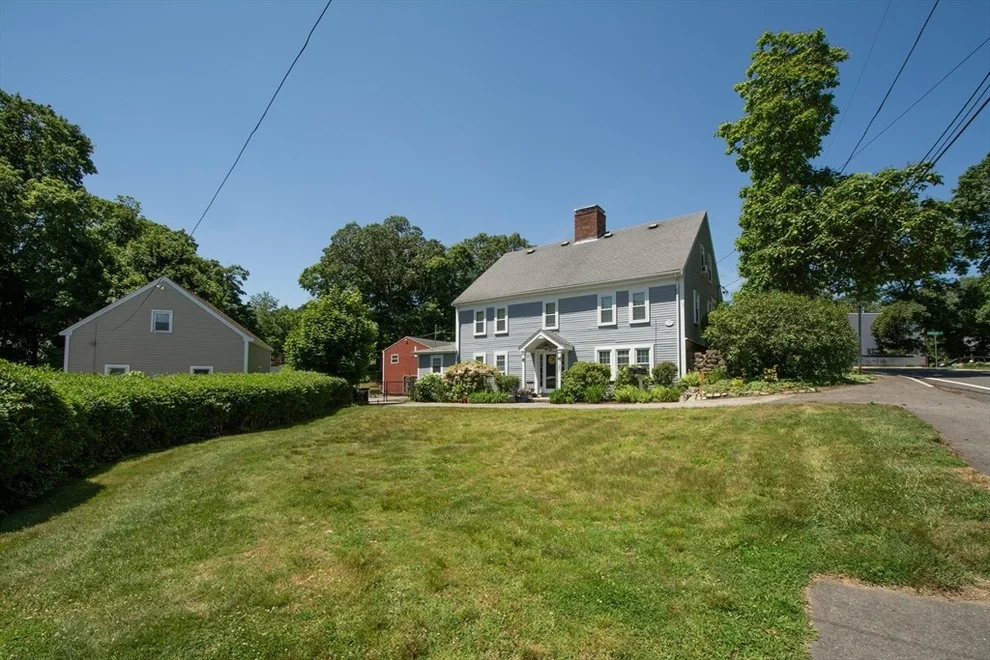 Unit for sale at 120 Randolph St, Weymouth, MA 02190