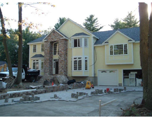Unit for sale at 2 Hilltop Drive, Bedford, MA 01730