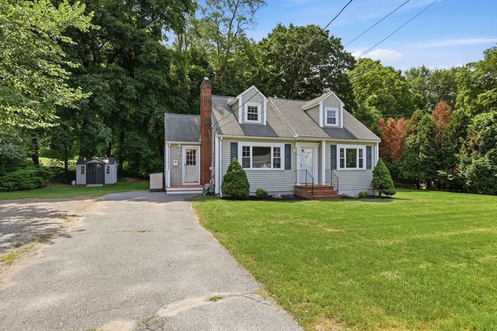 Unit for sale at 82 Central St., Andover, MA 01810