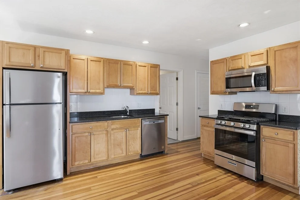 Unit for sale at 41 Harbor St, Salem, MA 01970
