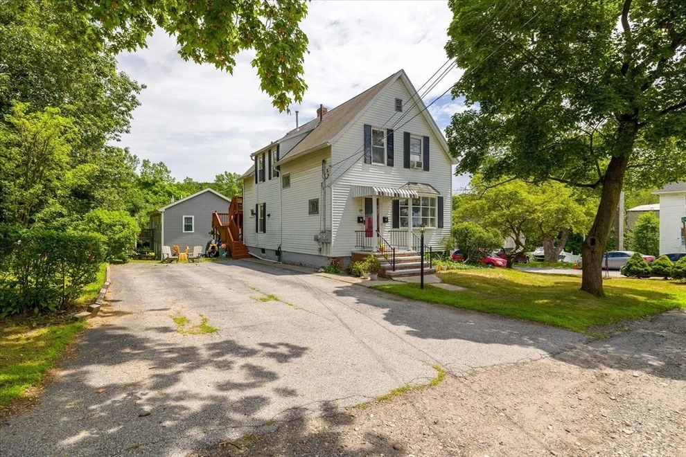 Unit for sale at 7 Holt Ave, Worcester, MA 01606