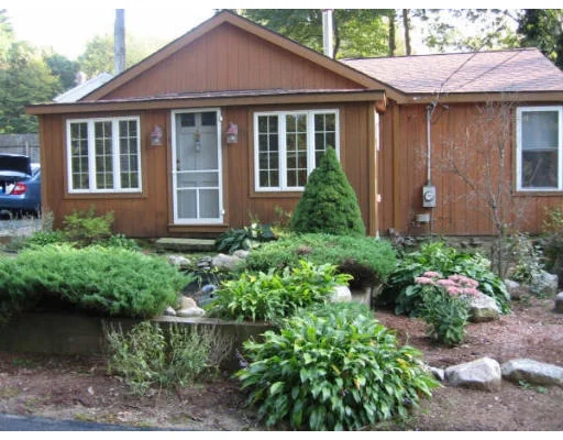 Unit for sale at 4 Beach Rd, Hopkinton, MA 01748