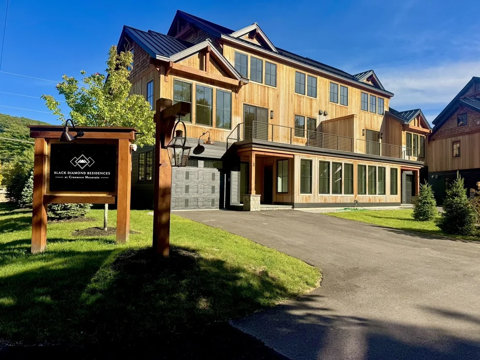Unit for sale at 7 Black Diamond Rd, Conway, NH 03818