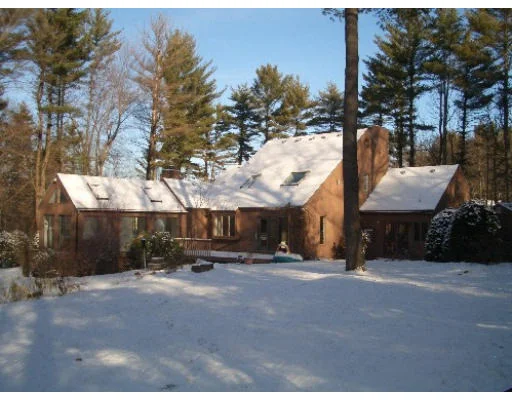 Unit for sale at 44 Cricket Lane, North Andover, MA 01845