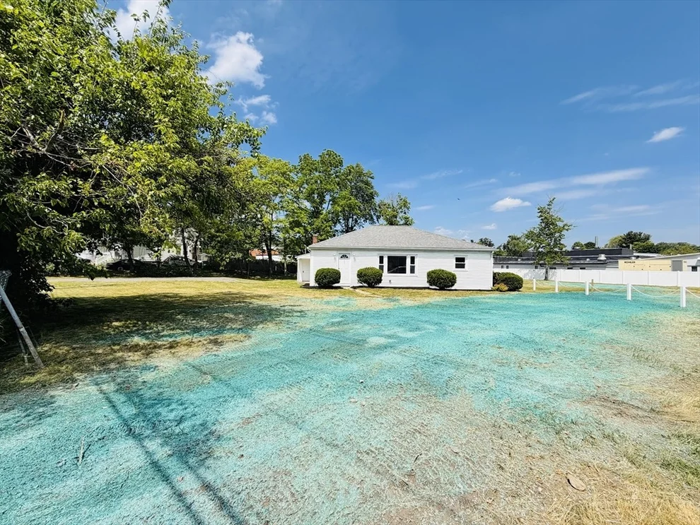 Unit for sale at 103 Brook St, Clinton, MA 01510