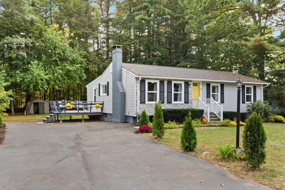 Unit for sale at 9 Marie Drive, Wilmington, MA 01887