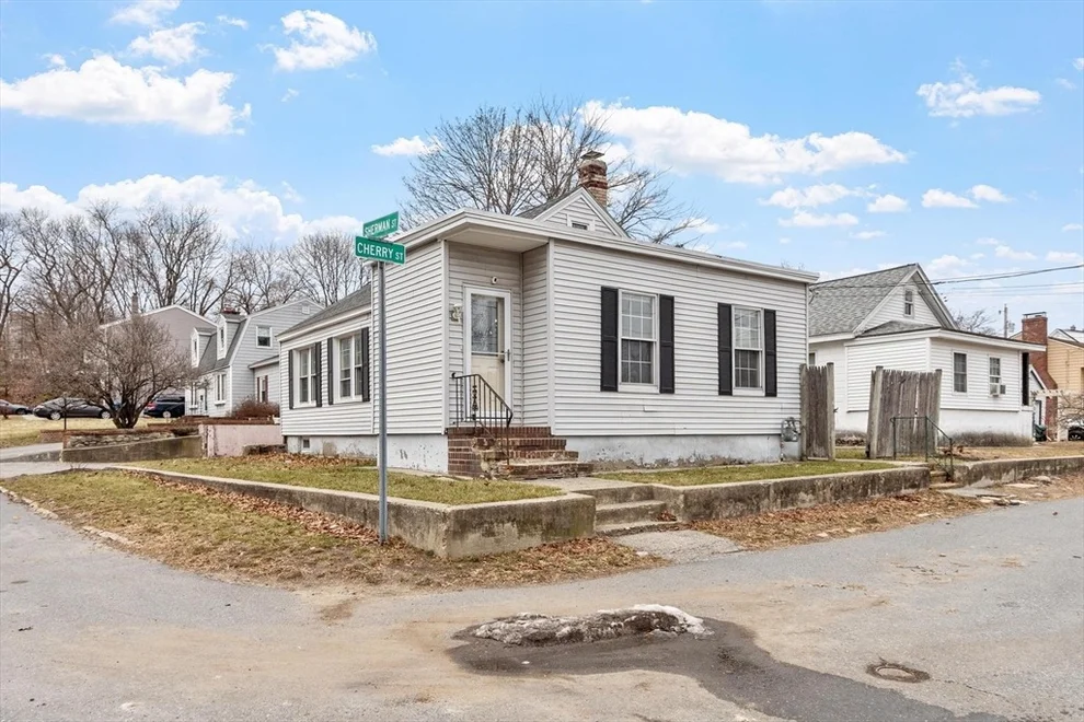 Unit for sale at 2 Cherry St, Lawrence, MA 01841
