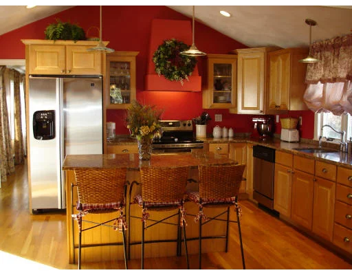 Unit for sale at 5 Witch Way, Salem, MA 01970