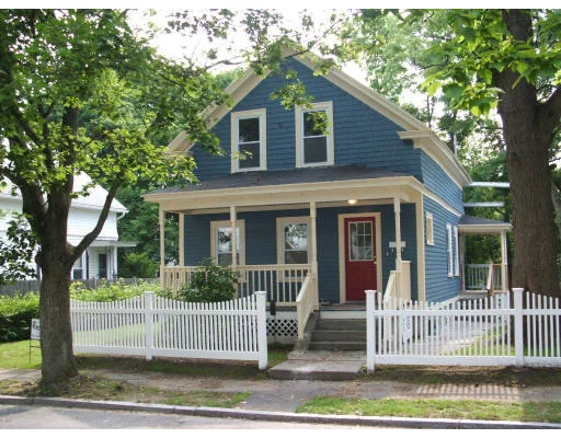Unit for sale at 5 Vineyard Street, Worcester, MA 01610