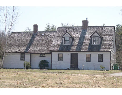 Unit for sale at 6 Sartelle Street, Pepperell, MA 01463