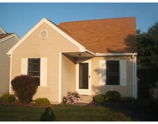 Unit for sale at 123 Alvord Pl, South Hadley, MA 01075