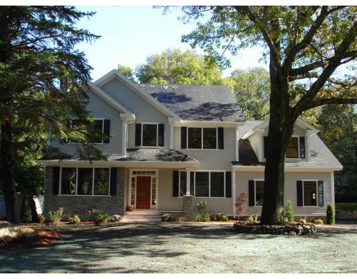 Unit for sale at 8 Buckman Drive, Lexington, MA 02421