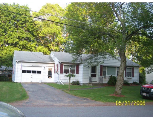 Unit for sale at 11 Fairchild Drive, Holden, MA 01520