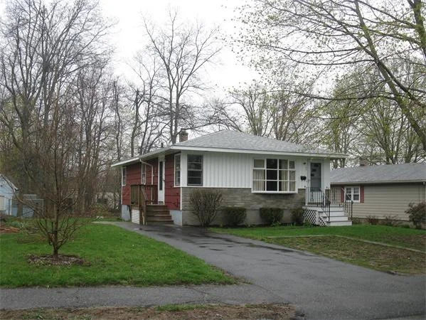 Unit for sale at 23 Wesleyan Terrace, Shrewsbury, MA 01545