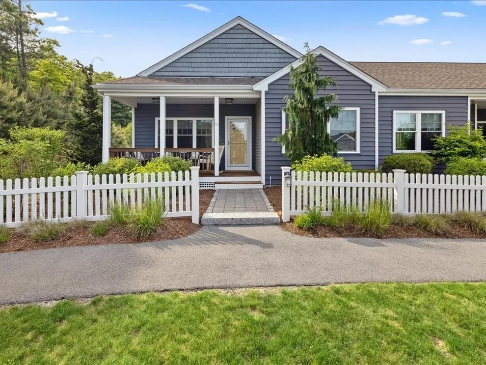 Unit for sale at 30 Symington Dr, Plymouth, MA 02360