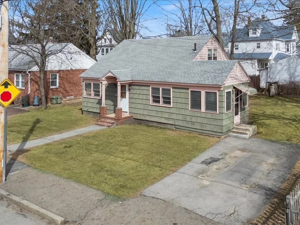 Unit for sale at 234 Foster St, Lowell, MA 01851