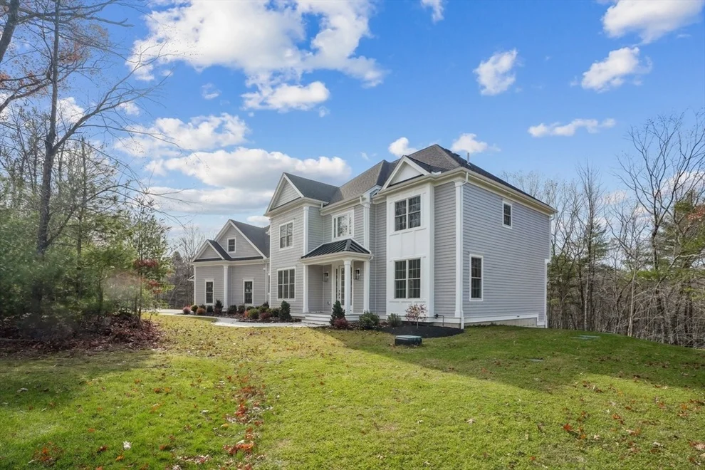 Unit for sale at 5 Singletary Way, Hopkinton, MA 01748