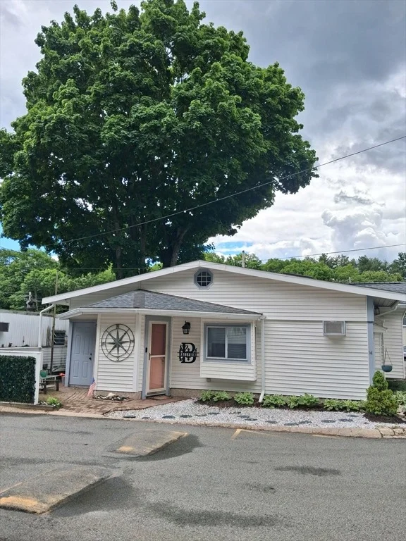 Photo of 41 Pine Street, Peabody, MA 01960